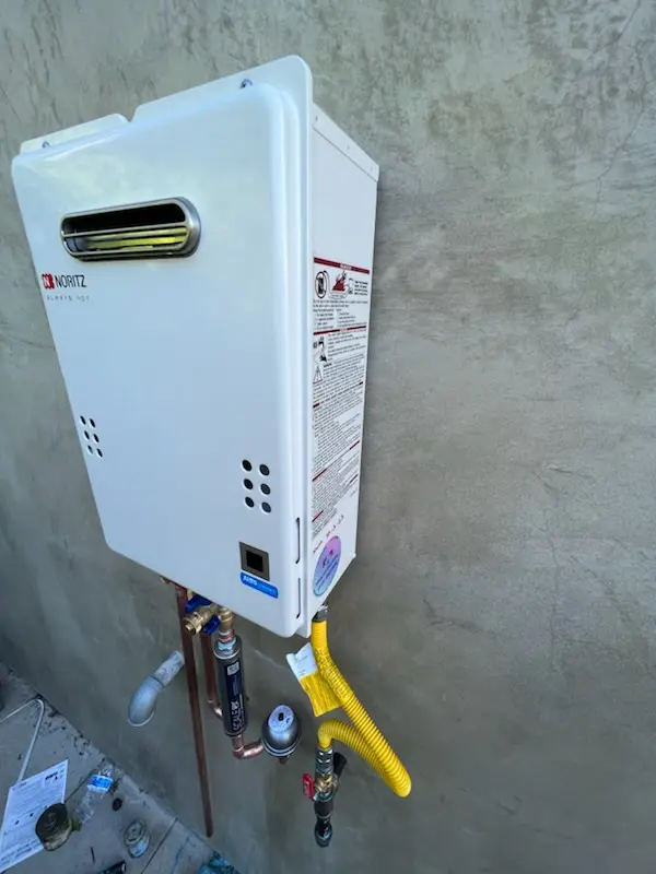Tankless water heater installation for South Manor homes